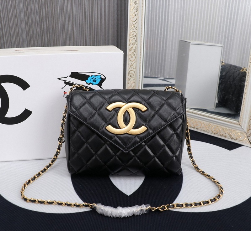 Chanel Handbags 810